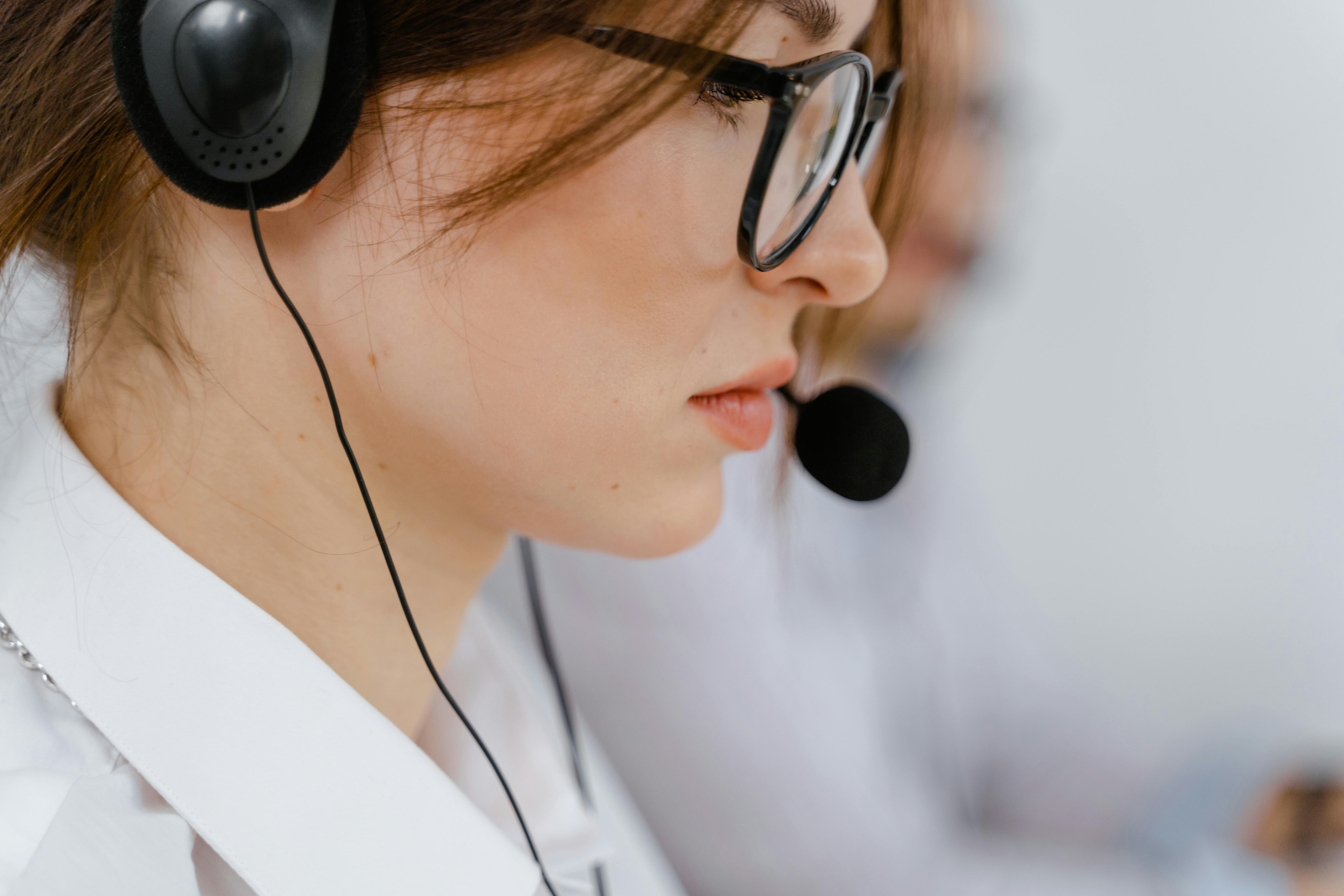 Scaling Call Centers with VoIP: From 10 Agents to 10,000 in 2025